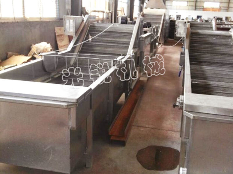 竹筍包裝袋清洗風干機