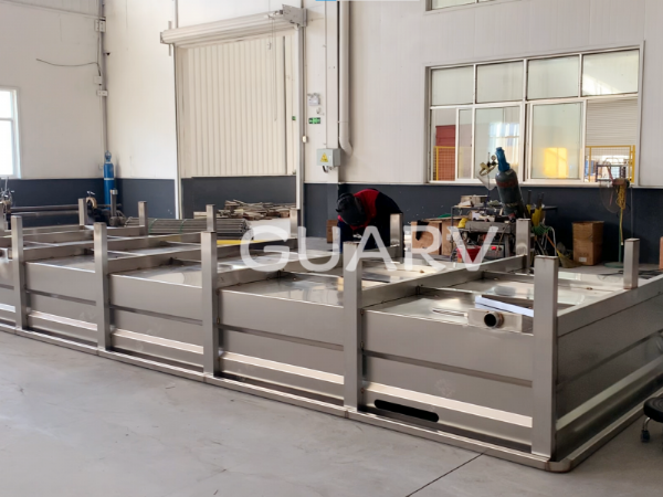 火力全開(kāi)！五臺(tái)巴氏機(jī)同啟，車間生產(chǎn)掀熱潮